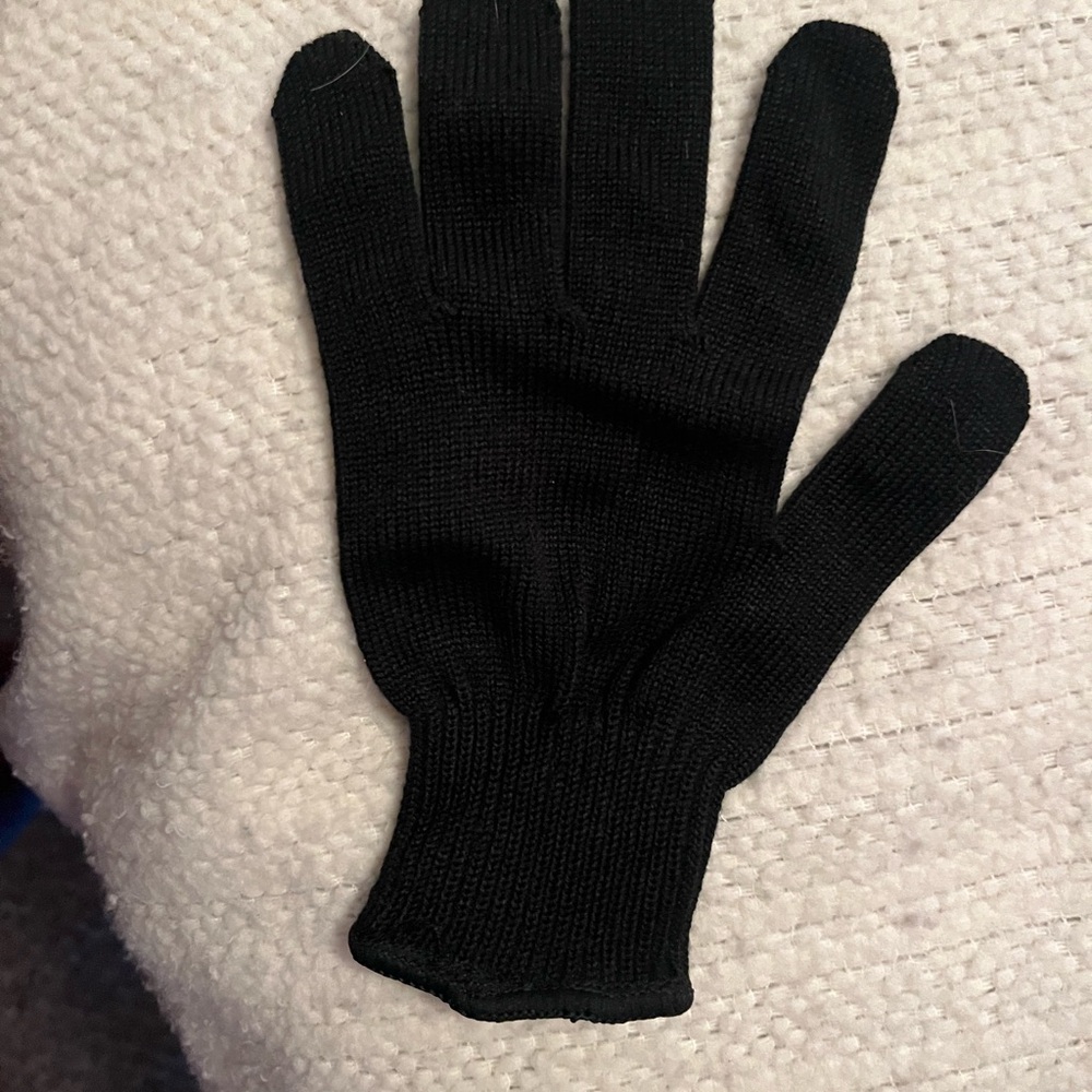 Black Knit Gloves